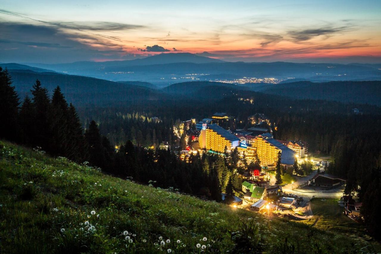 Tes Flora Apartments Borovets Bagian luar foto